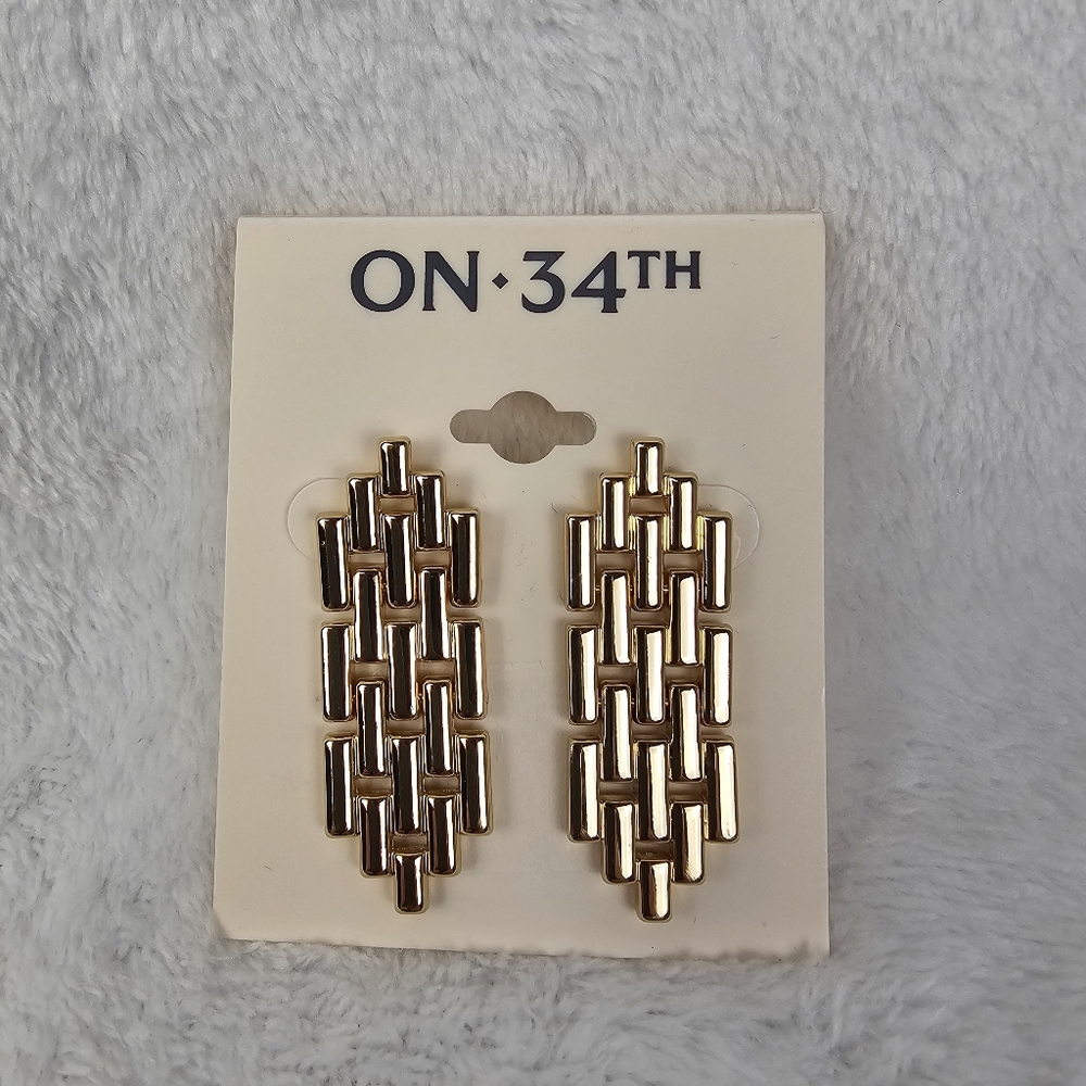 ON 34th Gold Tone Chain Drop Earrings Tower Modern Geometric